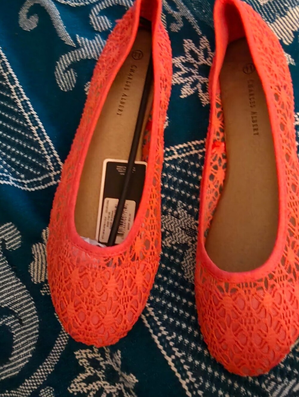 Women's Coral Lace Ballet Flats